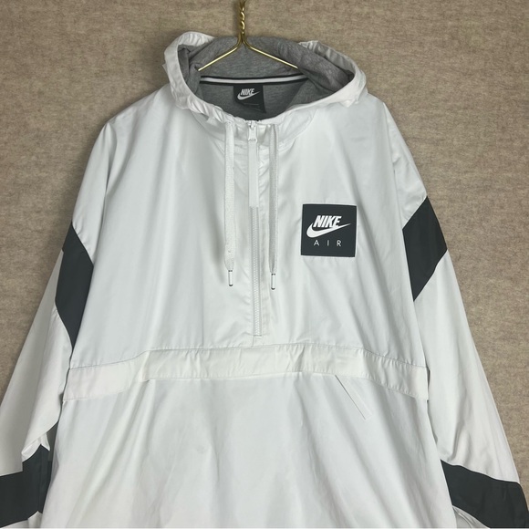 Nike Air Men's White and Black 1/4 Zip Hooded Windbreaker Jacket - Size Large - Picture 1 of 16